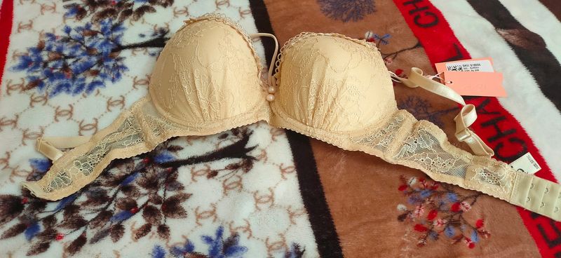 new buffskin padded bra 32c size