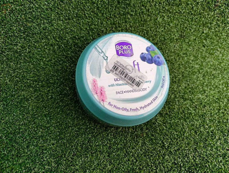 BoroPlus Ult Soft Blueberry Moisturiser