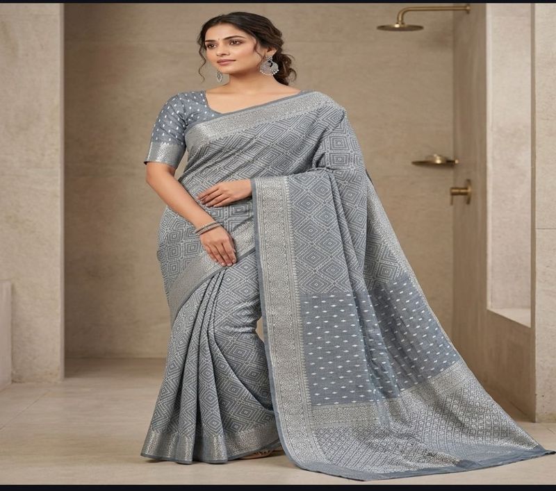 Elegant Grey Woven Saree