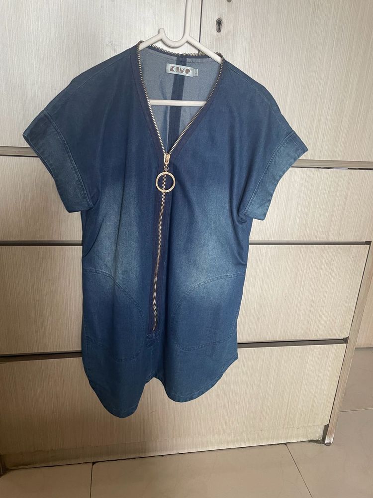 Denim tunic with Zipper Detail