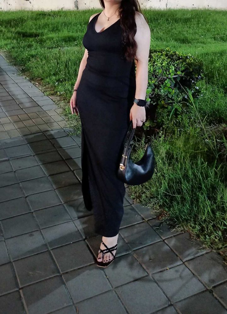 Chic Black Hobo Shoulder Bag