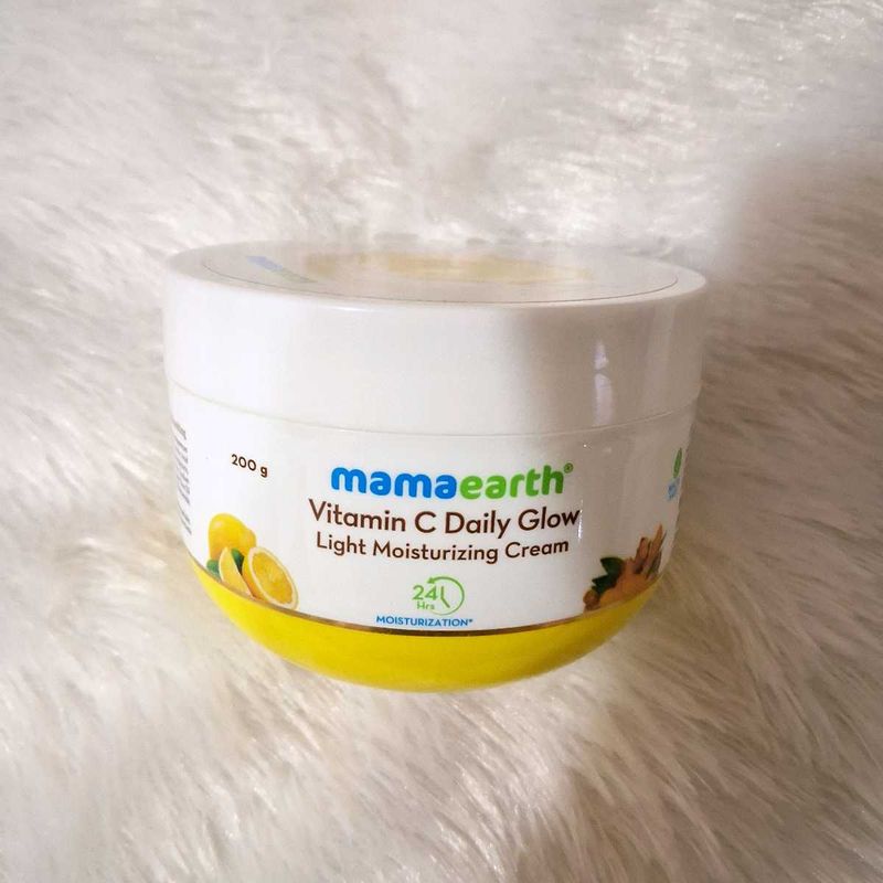 Mamaearth Vitamin C Moisturizing Cream