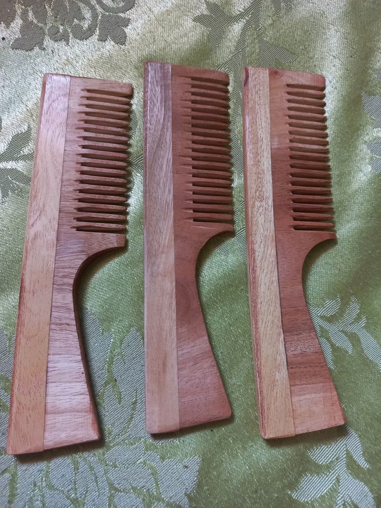 Neem Wood Comb(3)