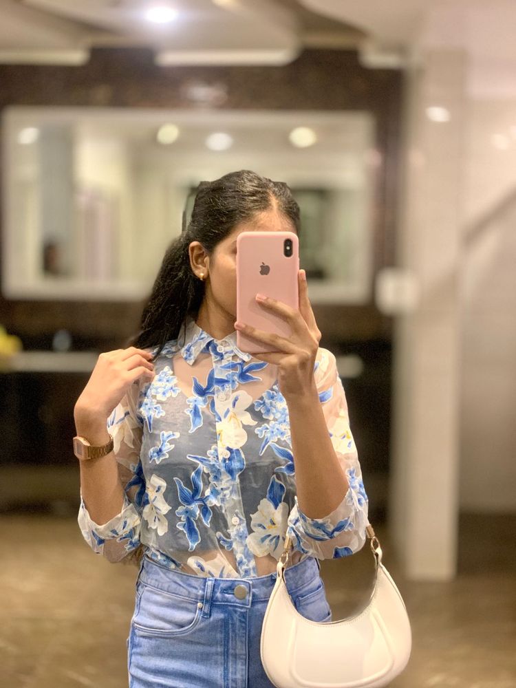 Floral Print Sheer Shirt with inner