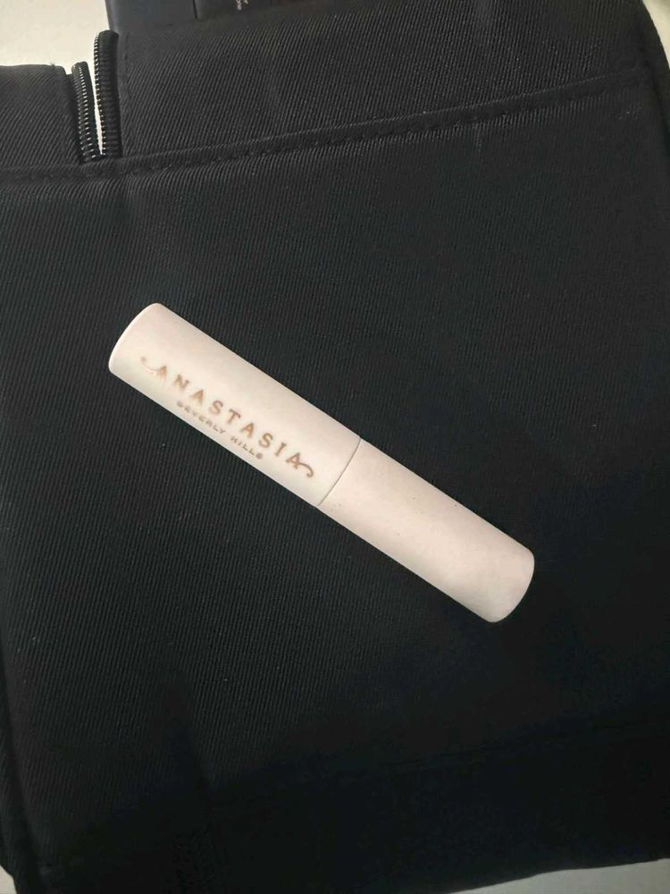 Anastasia Beverly Hills Bro Freeze Gel (New)