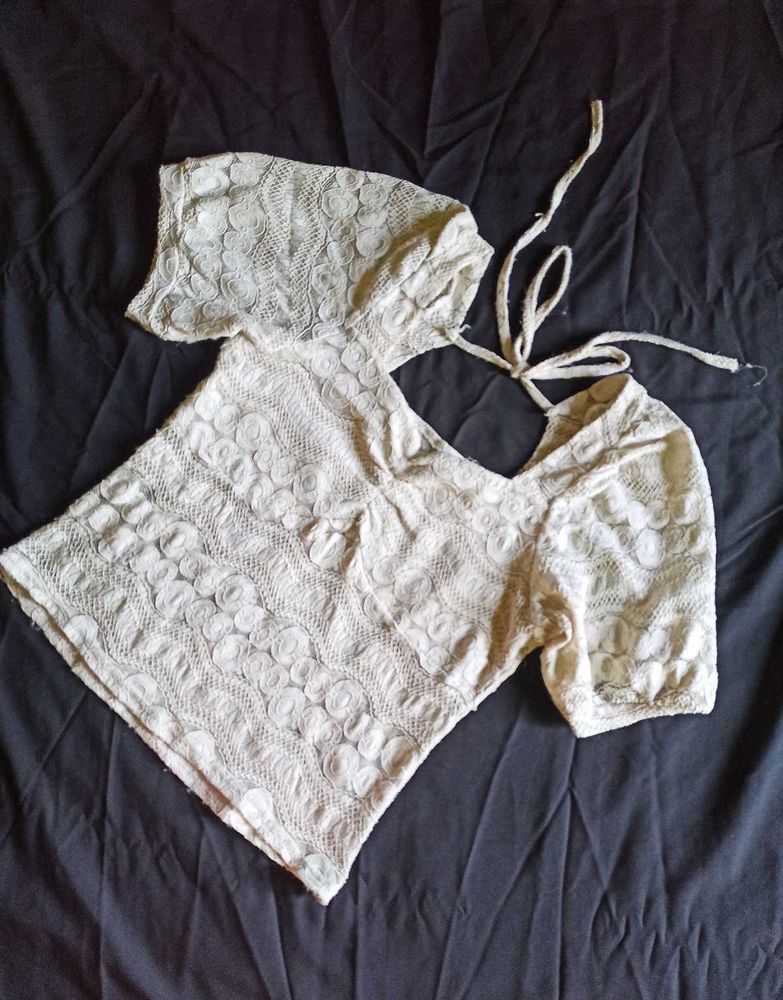 Off - White Crop top