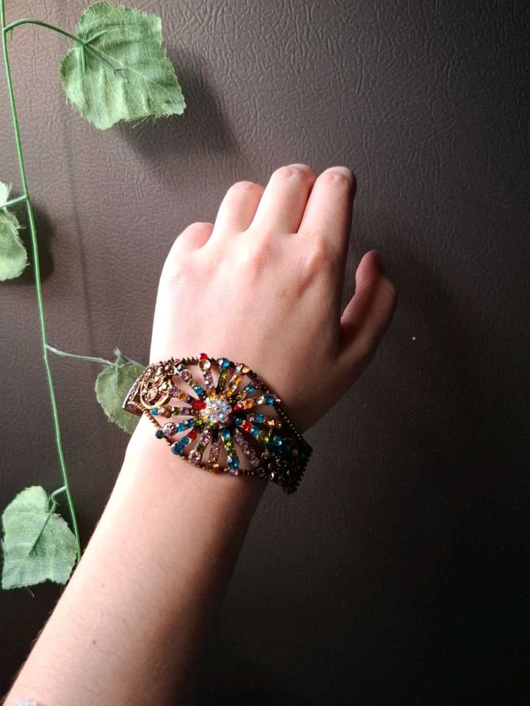 Bohemian Multi-Color Metal Crystal Bangle