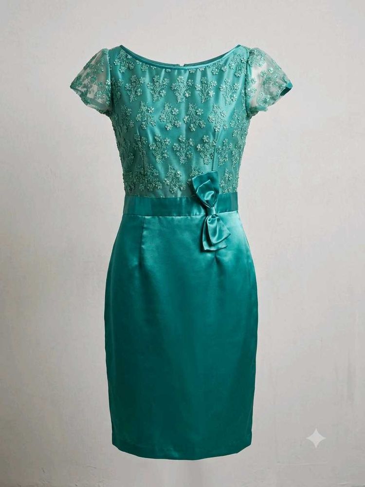 Elegant Teal Lace &amp; Satin Dress