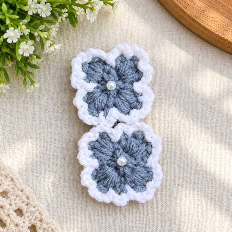 crochet hair clip