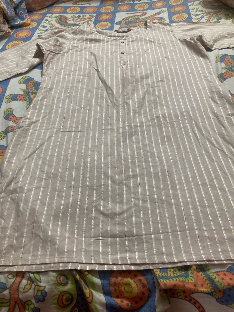 Two Nice Kurty Black Ka Bust Size 42