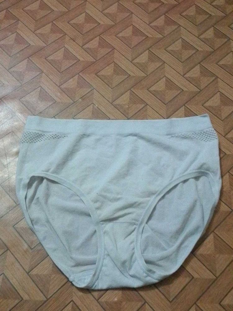 Comfortable White Briefs