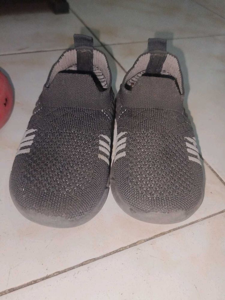 Comfortable Toddler Slip-On Shoes for 3 to 5 years