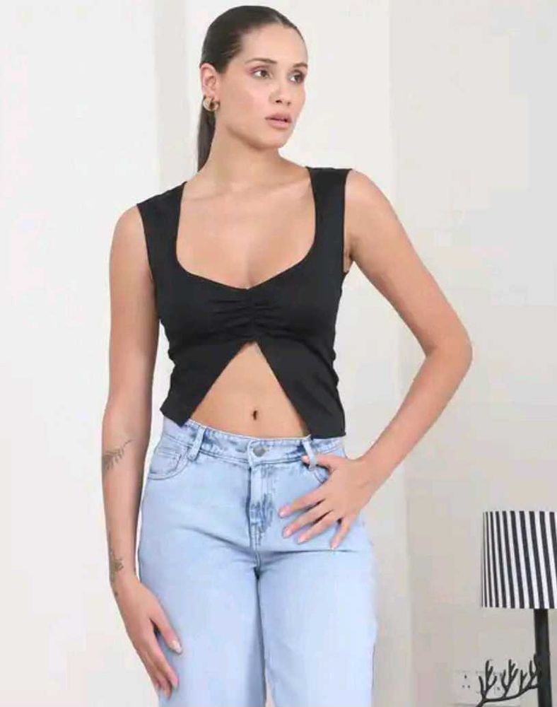 Shein Sleeveless Black Crop Top