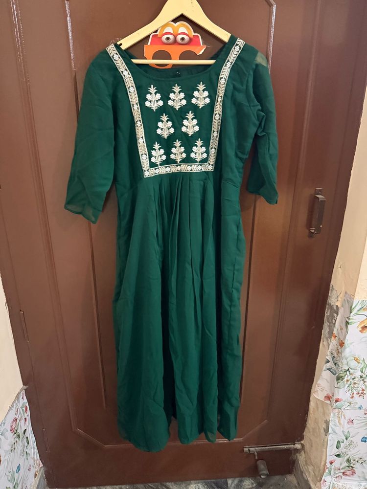 Bottle Green Embroidered Suit