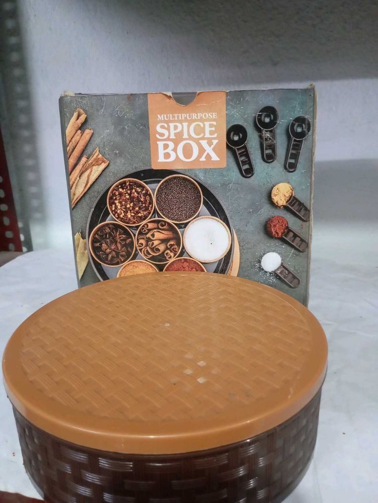 Multipurpose Spice Box
