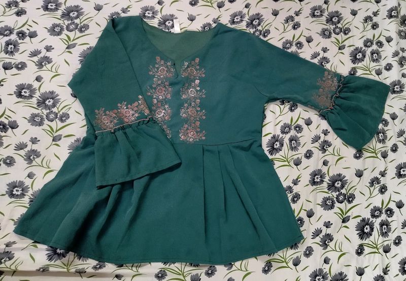 Short Kurti