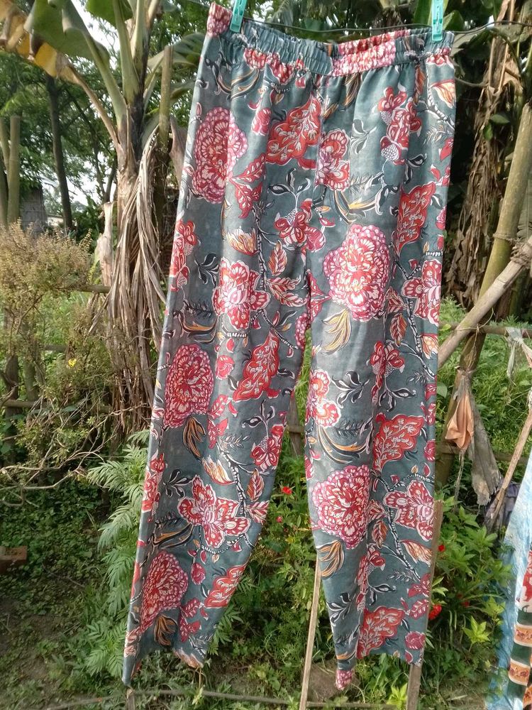 Stylish Floral Print Palazzo Pants