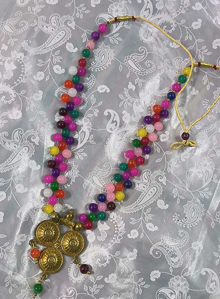 Multicoloured Neckpiece 💐