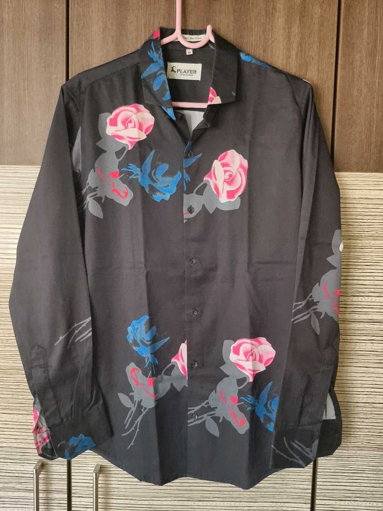 Men's Black Floral Print Shirt M