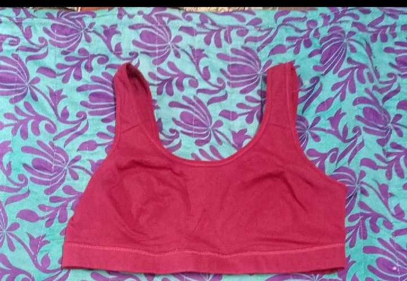 pink sports bra