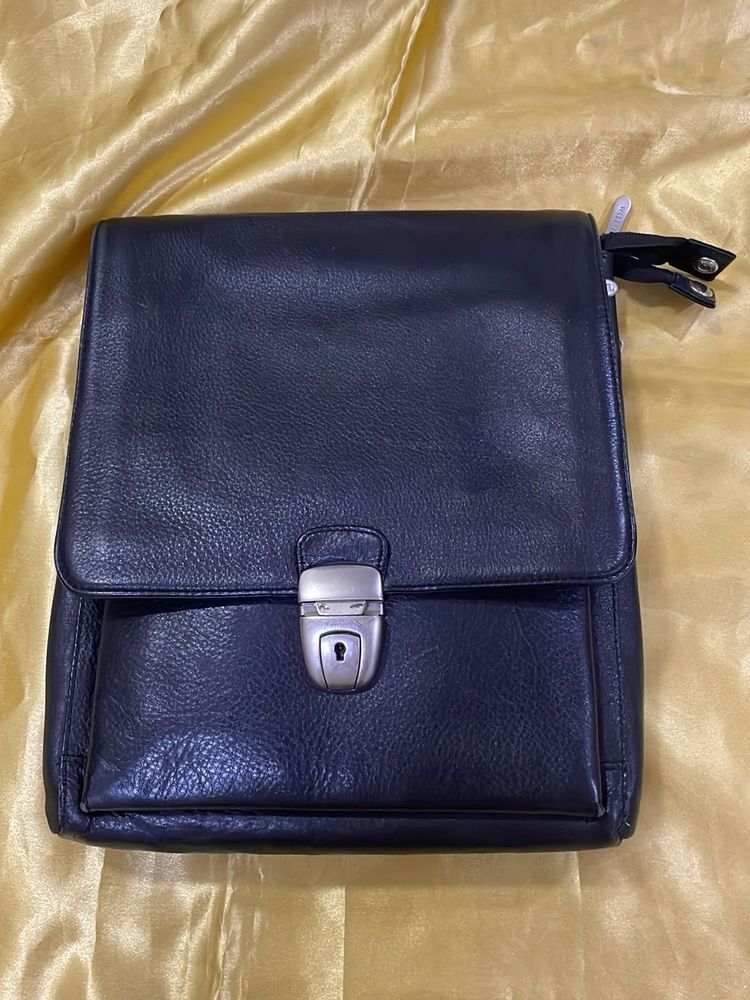 Classic Black Leather Shoulder Bag
