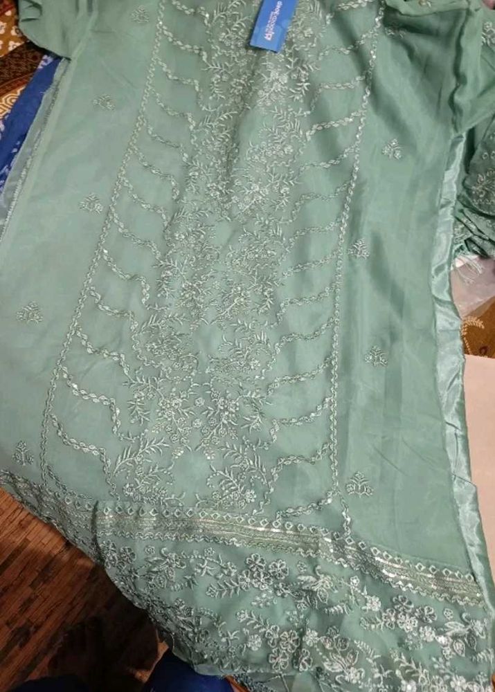 Pakistani Embroidery Suit