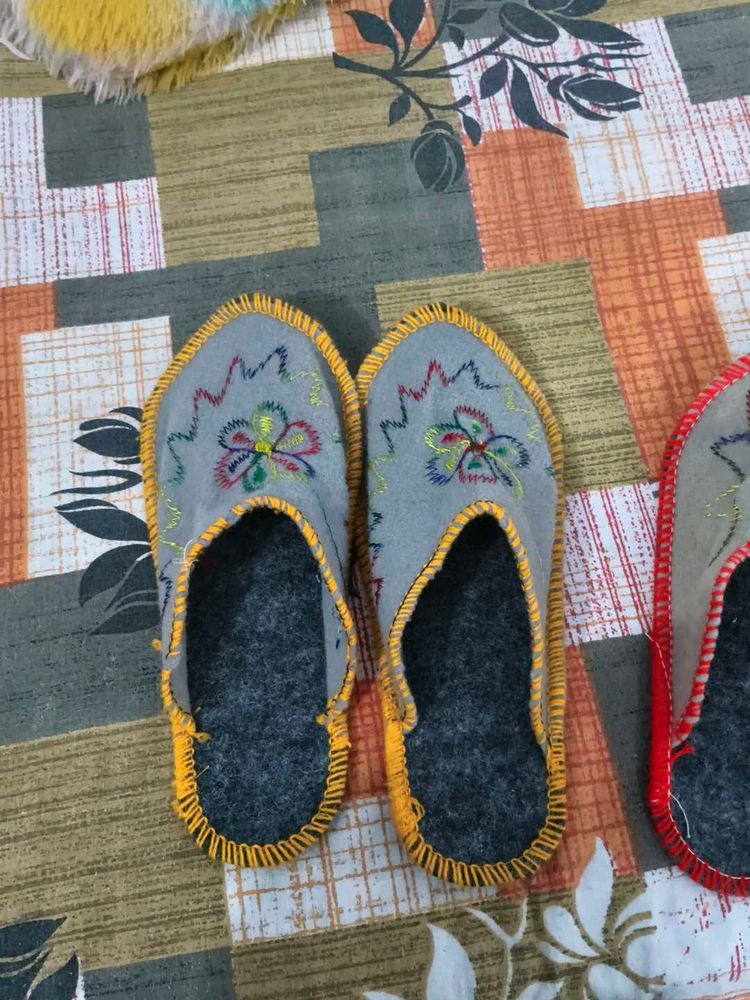 Embroidered House Slippers 2 sets