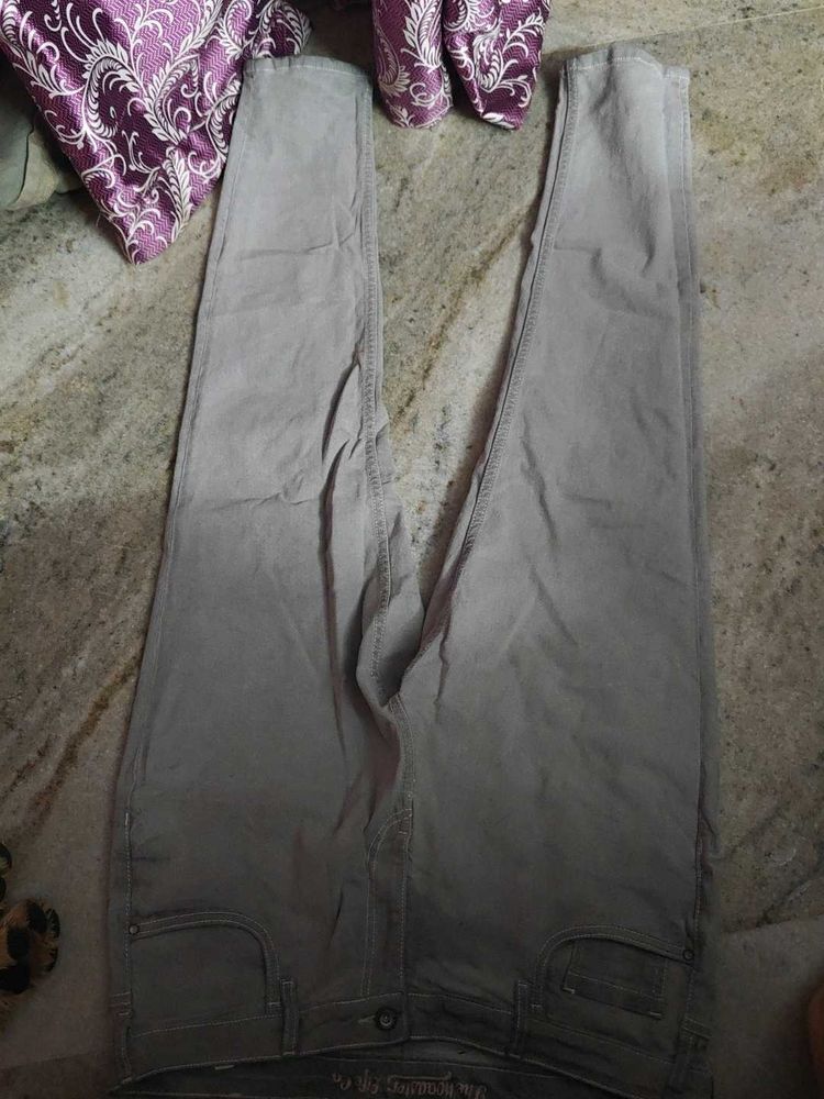 Stylish Grey Trousers