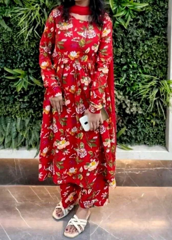 Beautiful Red Floral Kurta Set