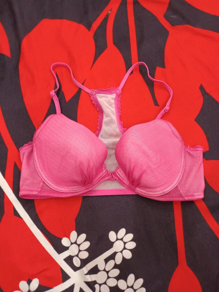 Padded Bra..size Label Missing