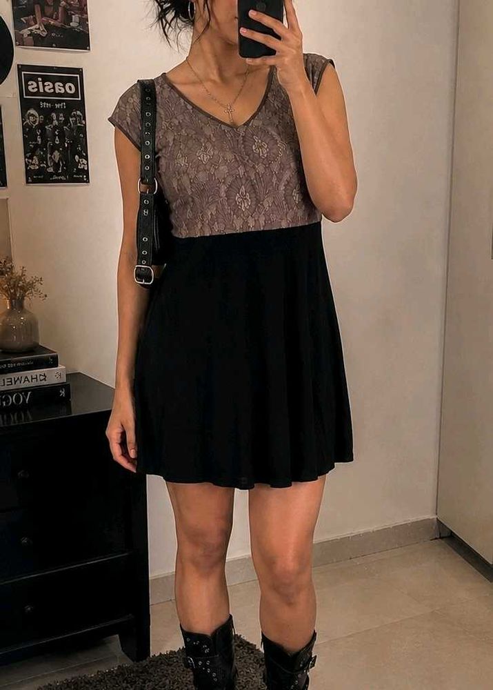 Stylish Black &amp; Grey Patterned Dress