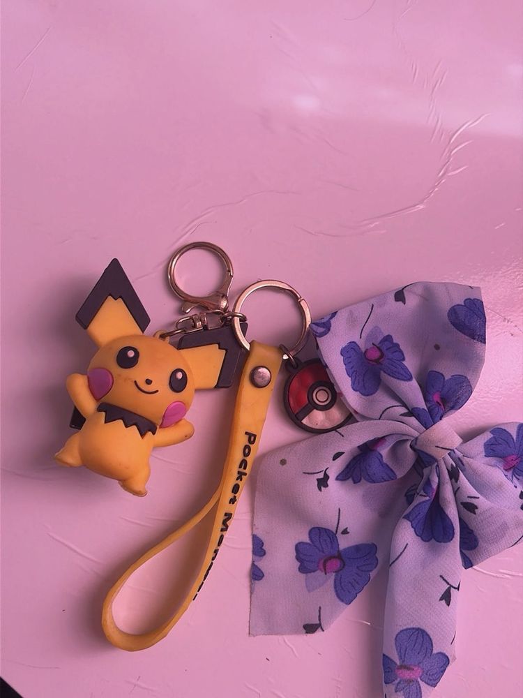 Cute Pikachu &amp; Floral Bow Keychain