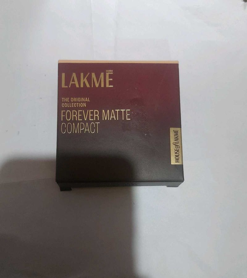 Lakme Forever Matte Compact