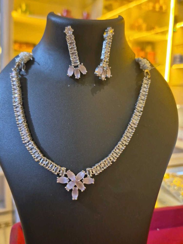 Elegant Necklace and Earring Set