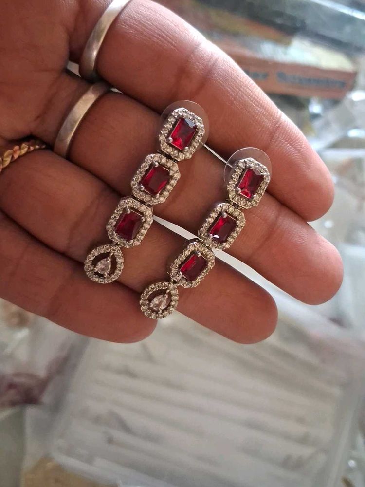 Stunning Red &amp; White Stone Drop Earrings
