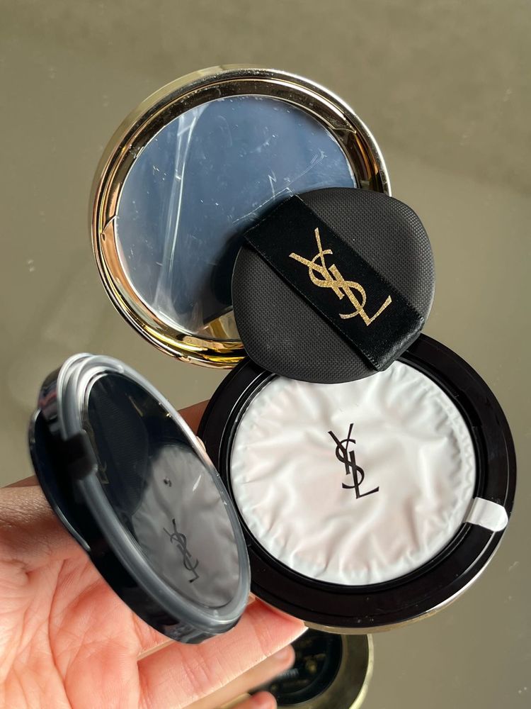 Yves Saint Laurent Cushion Foundation