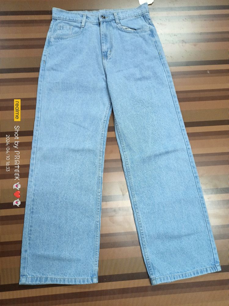 Straight Fit Jeans