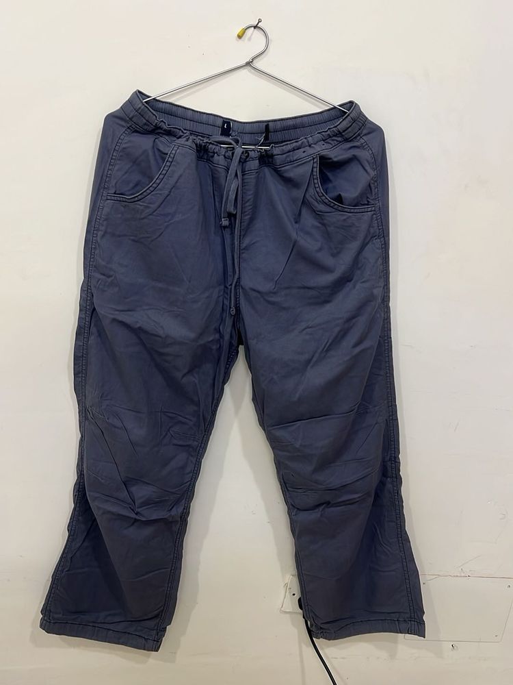 light mauve pants