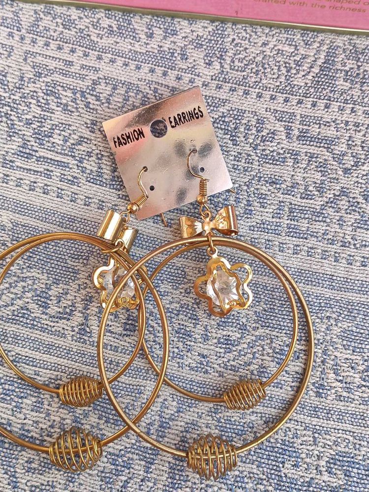 Chic Gold Hoop Earrings with Bow Charm