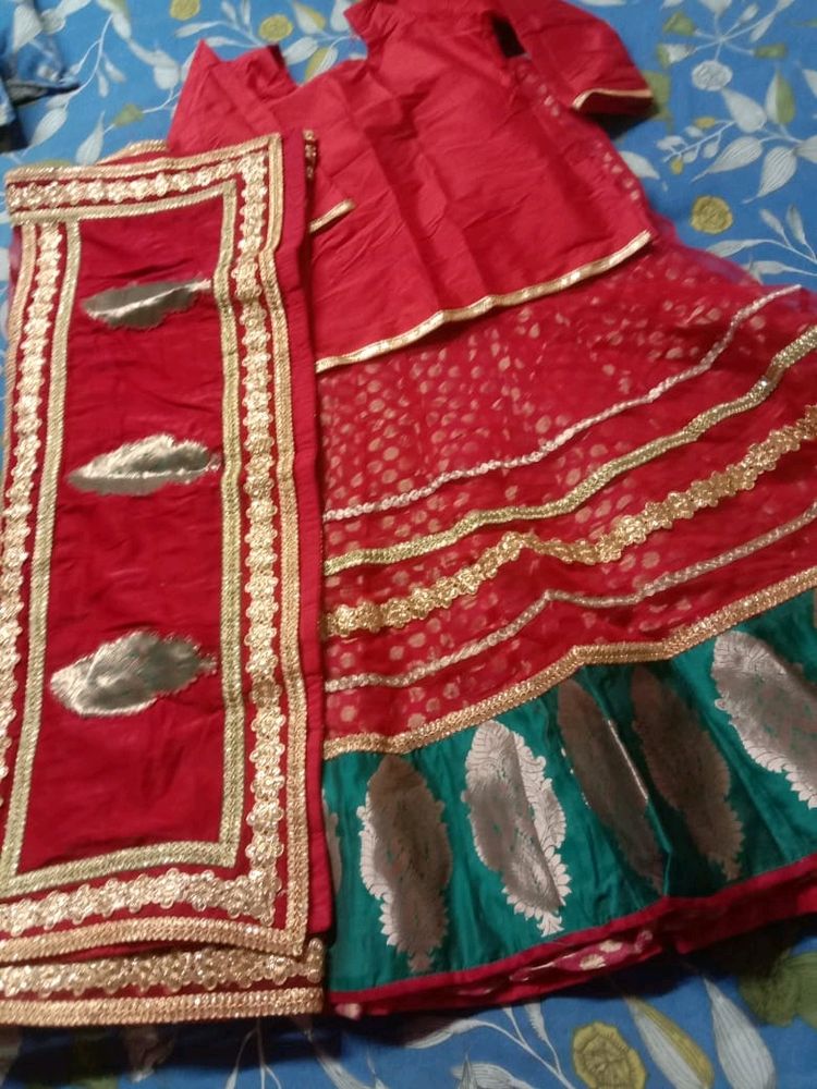Bht Pyara Lehnga Hai Mashallah