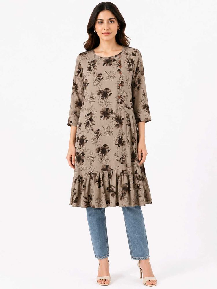 🌸 Floral Elegance – Knee-Length Top 🌸