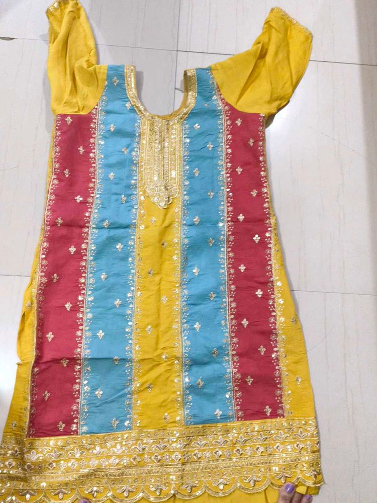 Suit Salwar