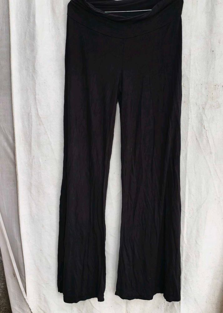 I. Comfortable Black Flared Pants