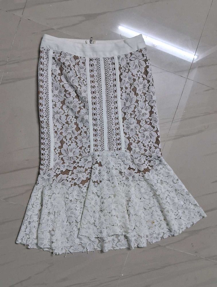 Elegant White Lace Fishtail Skirt