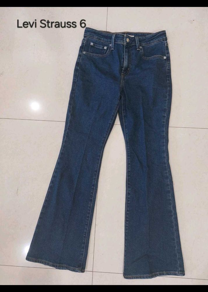 Levi Strauss Women's Flare Jeans dark blue 6