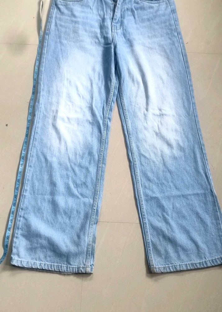 Light Wash Wide Leg Jeans