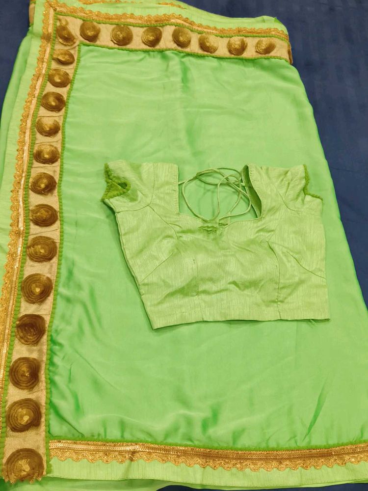 Elegant Green Saree with Blouse
