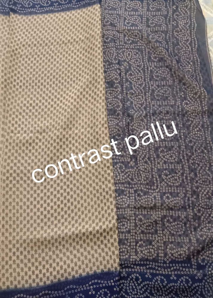 Beautiful Contrast Pallu Saree