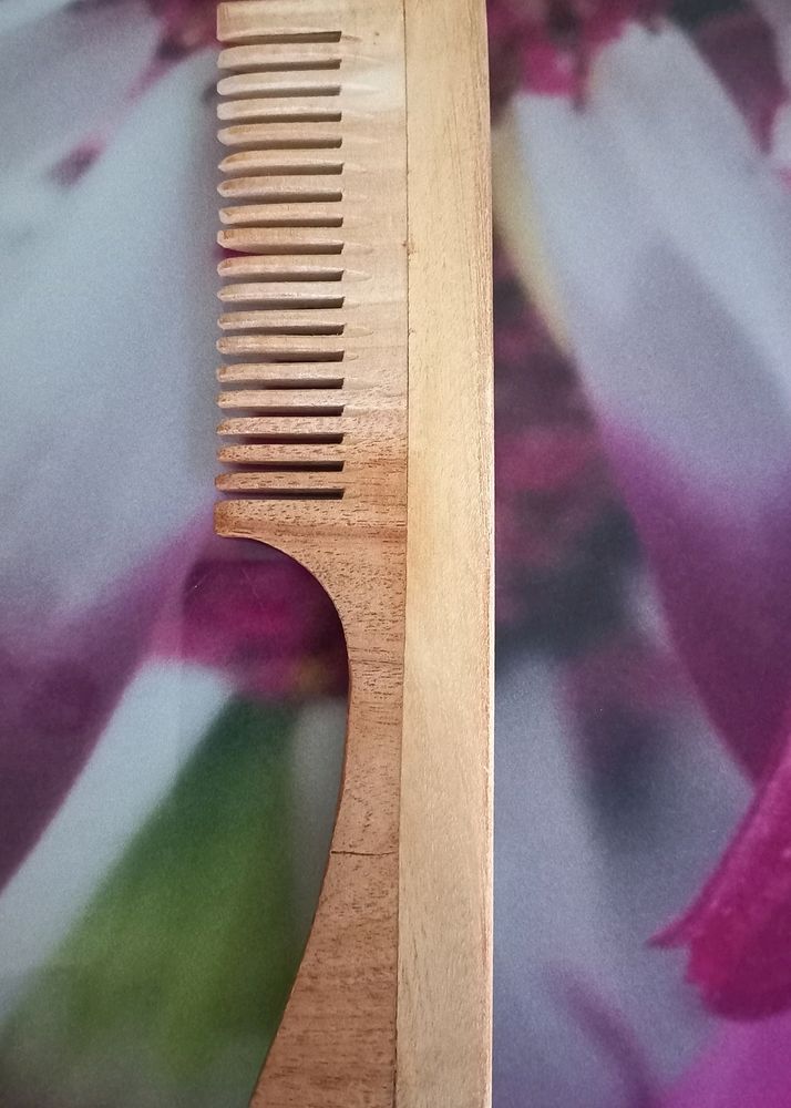 NEEM WOODEN COMB