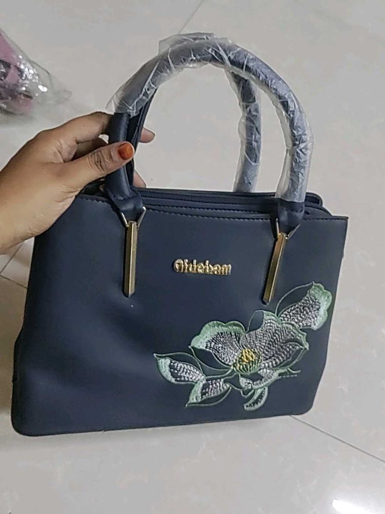 Chic Navy Blue Embroidered Handbag